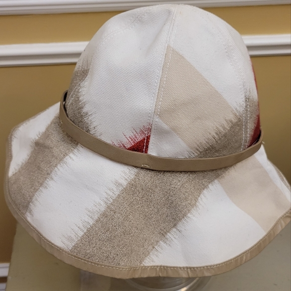 Burberry Women Multi-Colored Canvas Bucket Hat Size Medium - Picture 7 of 16